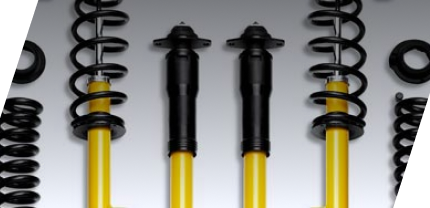 Imagem com as peças de um kit de suspensão dianteira
